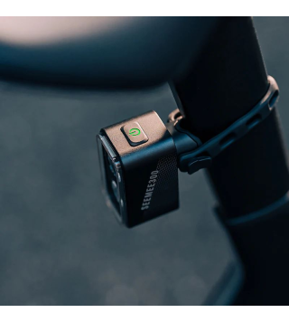 MAGICSHINE FANALINO SEEMEE 300 POST MICRO USB BLACK