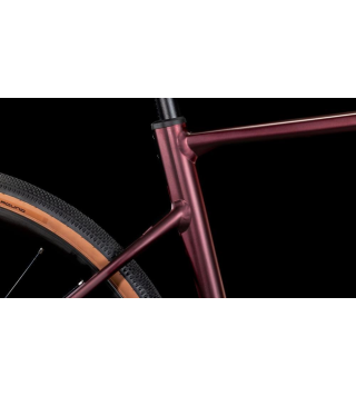 CUBE NUROAD RACE 2025 RUBYRED 'N' GLOSS