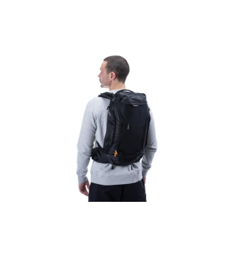 ZAINO CUBE VERTEX 16 X BLACK